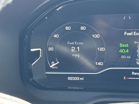 Used 2023 GMC Yukon Denali image 22