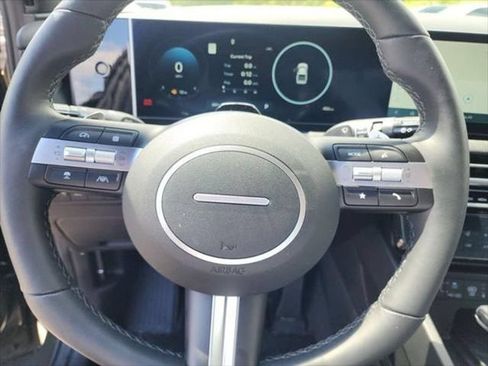 Used 2025 Hyundai Santa Cruz Limited AWD/4WD image 14