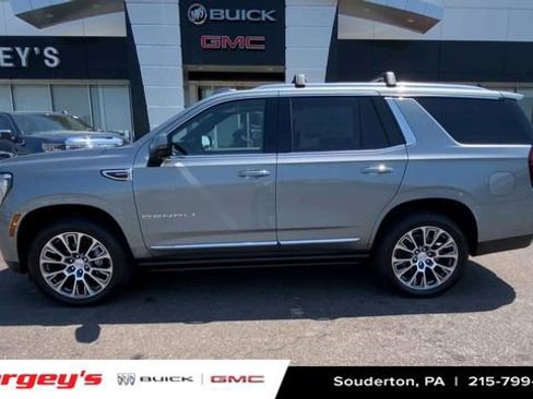 New 2026 GMC Yukon Denali w/ Denali Reserve Package AWD/4WD image 5