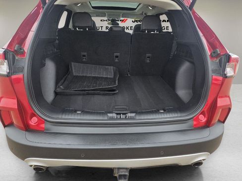 Used 2022 Ford Escape Titanium w/ Class II Trailer Tow Package image 26