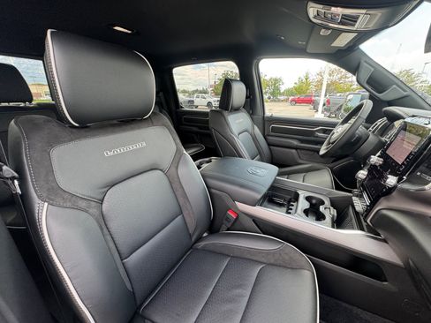 New 2026 RAM 1500 Laramie w/ Night Edition AWD/4WD image 20