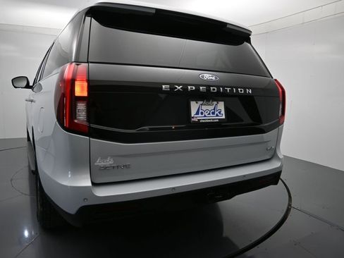 Certified 2025 Ford Expedition Max Active RWD image 24