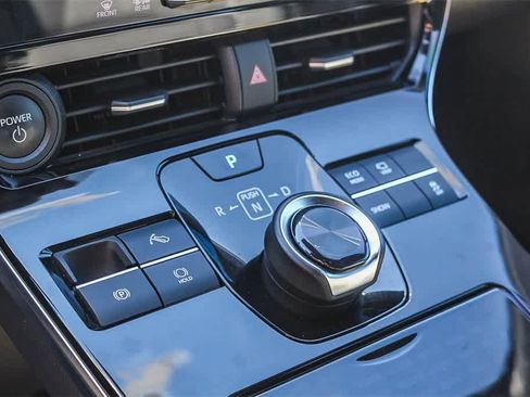 Used 2023 Toyota bZ4X Limited image 27