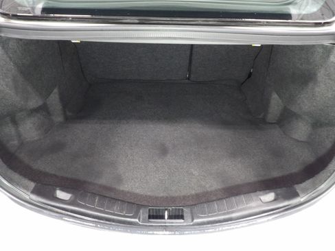 Used 2018 Ford Fusion SE FWD image 7