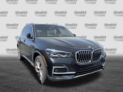 Certified 2023 BMW X5 sDrive40i w/ Premium Package image 3