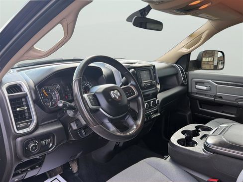 Used 2019 RAM 2500 Big Horn AWD/4WD image 10