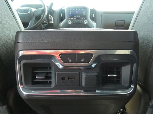 Certified 2021 GMC Sierra 1500 Denali w/ Denali Ultimate Package AWD/4WD image 23