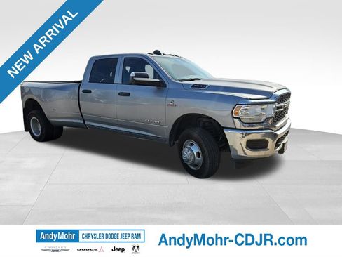 Used 2022 RAM 3500 Tradesman AWD/4WD image 1