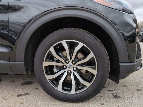 Certified 2025 Ford Explorer ST-Line image 12