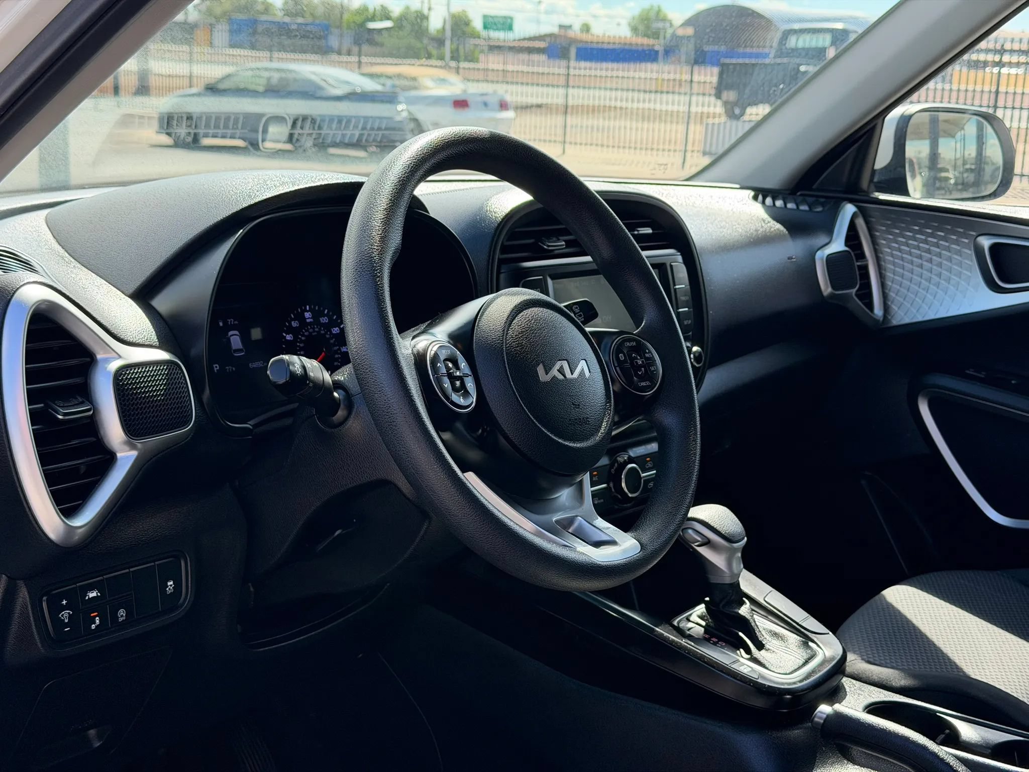Used 2022 Kia Soul LX w/ Technology Package FWD image 19