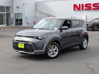 Used 2023 Kia Soul LX w/ Option Group 015