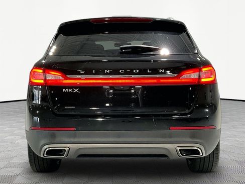 Used 2018 Lincoln MKX Reserve w/ Driver Assistance Package FWD image 5