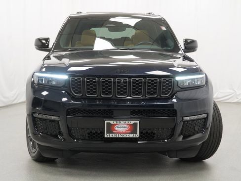Certified 2024 Jeep Grand Cherokee L Summit w/ High Altitude Package image 9