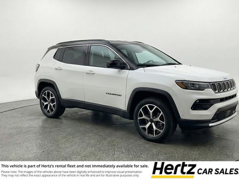 Used 2025 Jeep Compass Limited image 1