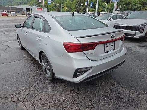 Used 2020 Kia Forte EX w/ EX Special Edition FWD image 5
