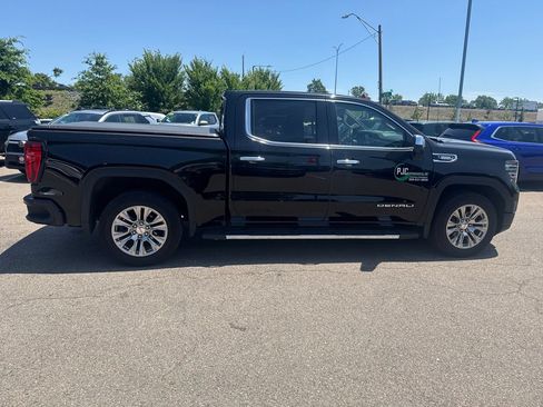 Used 2023 GMC Sierra 1500 Denali AWD/4WD image 8