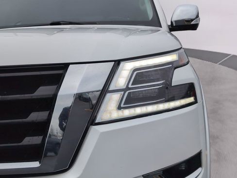 Used 2021 Nissan Armada Platinum w/ Captain's Chairs Package image 12