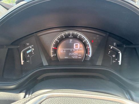 Used 2017 Honda CR-V LX image 36