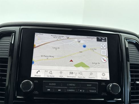 Used 2020 Nissan Titan PRO-4X w/ Pro-4x Convenience Package image 27