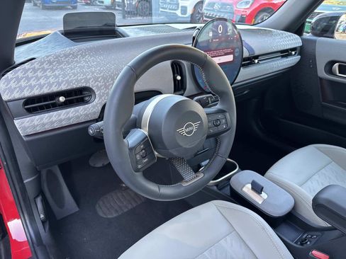 Used 2025 MINI Cooper S image 17