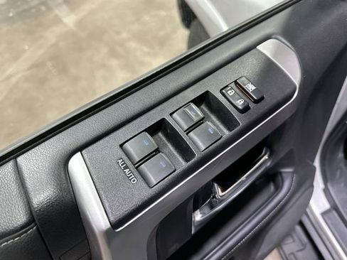 Used 2024 Toyota 4Runner SR5 Premium image 19