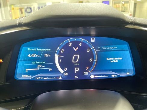 Used 2021 Chevrolet Corvette Stingray Preferred Cpe w/ Z51 Performance Package image 15