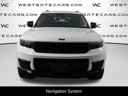 Used 2023 Jeep Grand Cherokee L Limited w/ Luxury Tech Group II AWD/4WD image 2