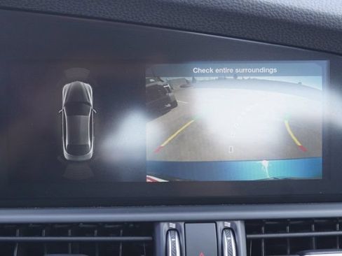 Used 2023 Alfa Romeo Giulia Veloce RWD image 24