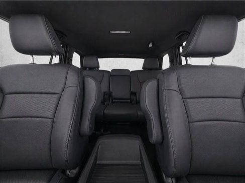 Used 2023 Honda Passport EX-L image 24