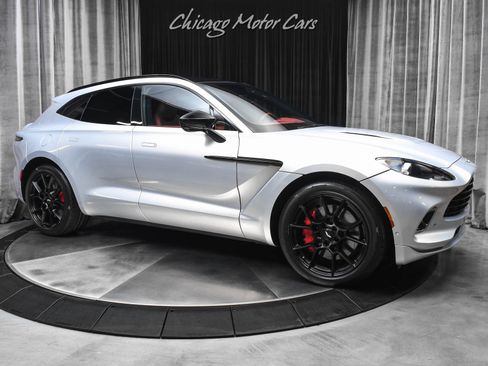 Used 2022 Aston Martin DBX image 6