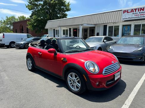 Used 2011 MINI Cooper Convertible FWD image 21