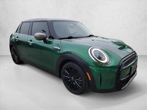 Used 2023 MINI Cooper S FWD image 3