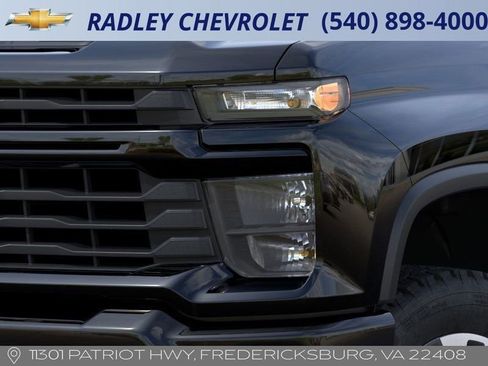 New 2026 Chevrolet Silverado 2500 Custom w/ Custom Convenience Package image 10