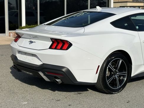 Used 2024 Ford Mustang Premium image 33