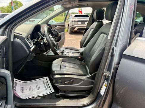 Used 2020 Audi Q5 2.0T Premium Plus w/ Premium Plus Package AWD/4WD image 17