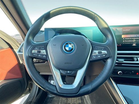 Certified 2023 BMW i4 eDrive35 image 11