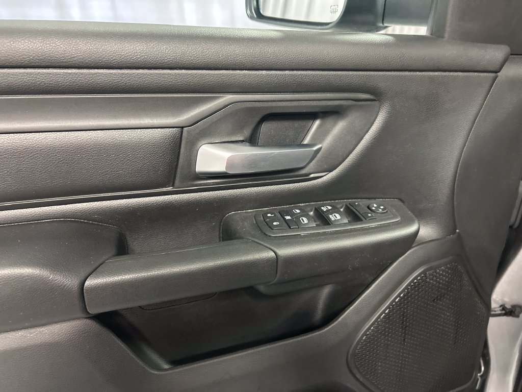Used 2024 RAM 1500 Tradesman w/ Night Edition AWD/4WD image 14