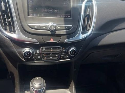 Used 2020 Chevrolet Equinox LT FWD image 8