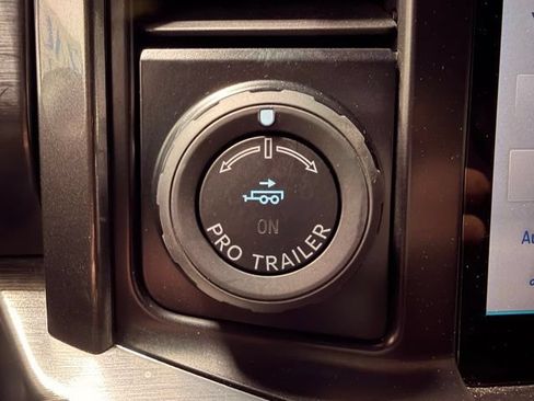 Used 2023 Ford F150 Lariat w/ Equipment Group 502A High AWD/4WD image 41