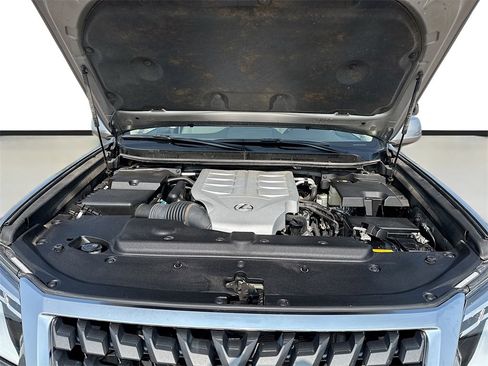 Used 2022 Lexus GX 460 Premium image 23