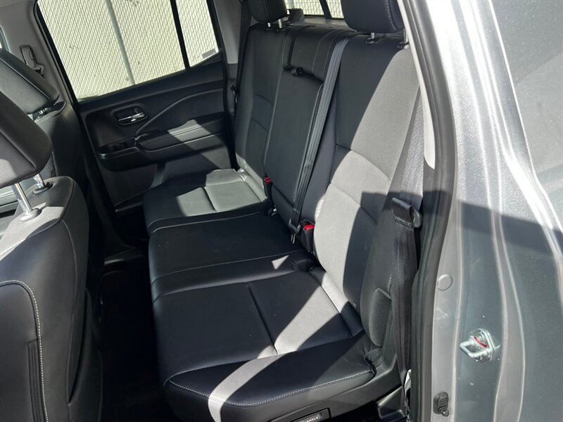 Used 2025 Honda Ridgeline RTL image 21