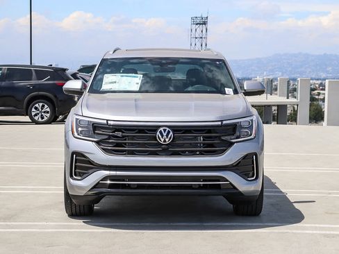New 2026 Volkswagen Atlas Cross Sport SEL Premium R-Line AWD/4WD image 2