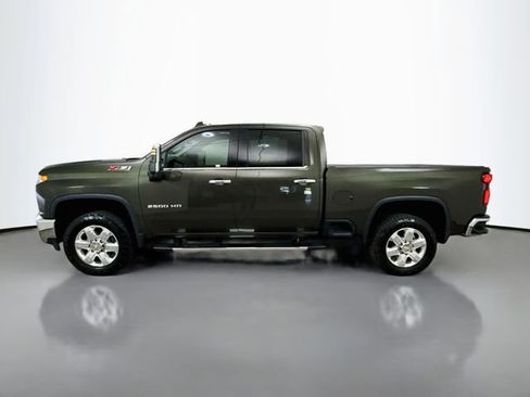 Used 2022 Chevrolet Silverado 2500 LTZ AWD/4WD image 4