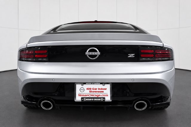 Certified 2024 Nissan Z Performance w/ Floor Mat Package RWD image 5