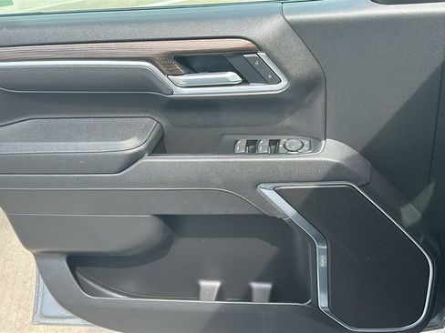 Used 2026 Chevrolet Silverado 1500 RST RWD image 22