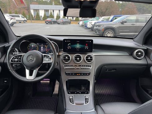 Used 2020 Mercedes-Benz GLC 300 4MATIC Coupe image 12
