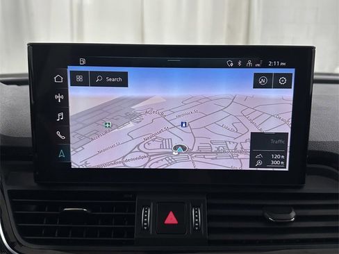 Used 2022 Audi SQ5 Premium Plus w/ Premium Plus Package image 23