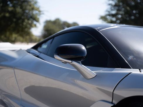 Used 2021 McLaren 765LT RWD image 40
