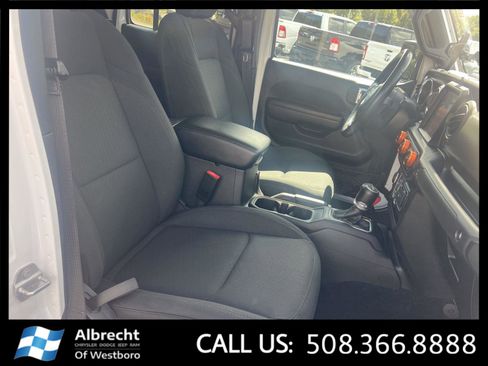 Used 2022 Jeep Gladiator Sport image 20