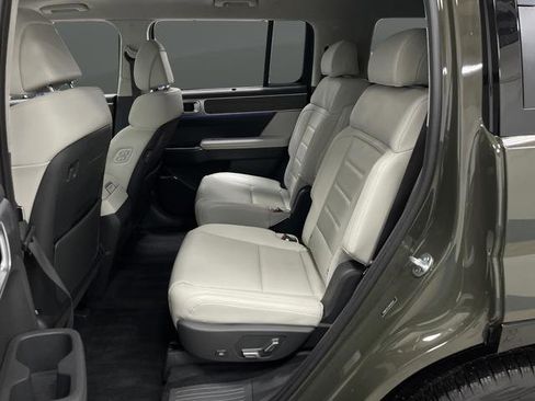 Used 2024 Hyundai Santa Fe Calligraphy image 30